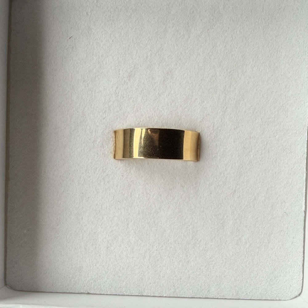 Calmi Gold Ring - Picture 2 of 3